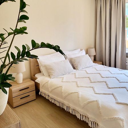 Amber Apartment Liepaja Ngoại thất bức ảnh
