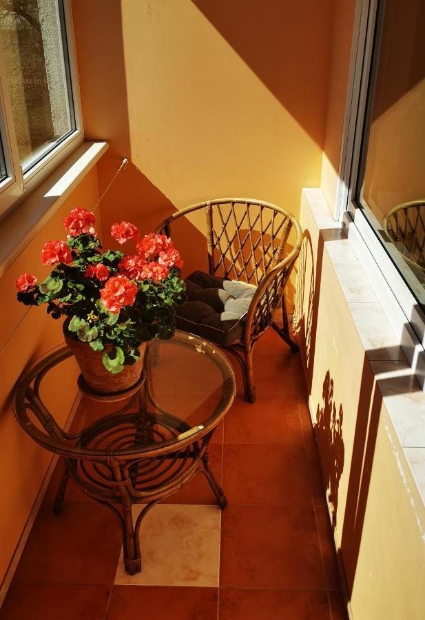 Amber Apartment Liepaja Ngoại thất bức ảnh